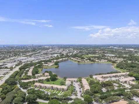 3127 Kingswood Terrace Boca Raton FL 33431