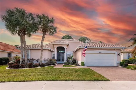 499 Nw Blue Lake Drive Port Saint Lucie FL 34986