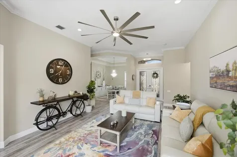 499 Nw Blue Lake Drive Port Saint Lucie FL 34986