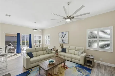 499 Nw Blue Lake Drive Port Saint Lucie FL 34986