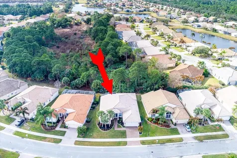 499 Nw Blue Lake Drive Port Saint Lucie FL 34986