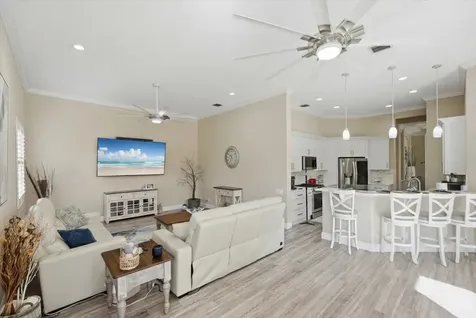 499 Nw Blue Lake Drive Port Saint Lucie FL 34986