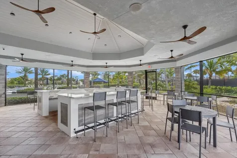 2147 Appleton Circle Oakland Park FL 33309