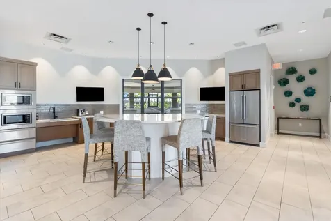 2147 Appleton Circle Oakland Park FL 33309
