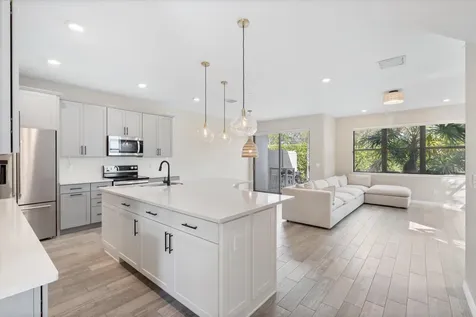 2147 Appleton Circle Oakland Park FL 33309