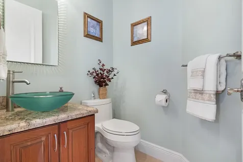 371 Se 15 Avenue Pompano Beach FL 33060