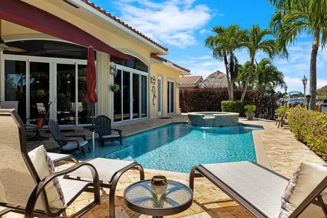 371 Se 15 Avenue Pompano Beach FL 33060