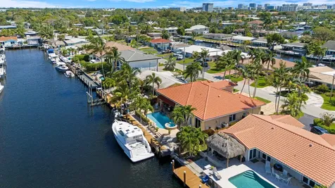 371 Se 15 Avenue Pompano Beach FL 33060