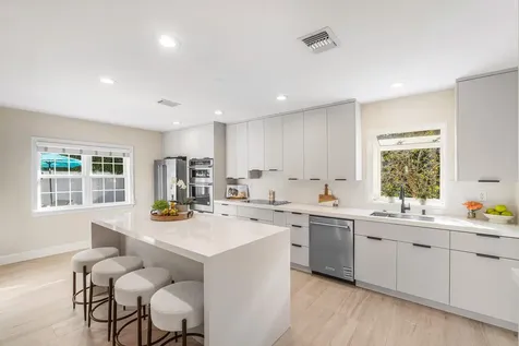 518 Gardenia Terrace Delray Beach FL 33444