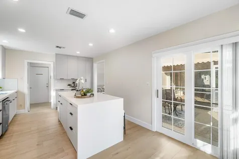 518 Gardenia Terrace Delray Beach FL 33444