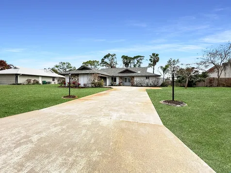 5602 Eagle Drive Fort Pierce FL 34951
