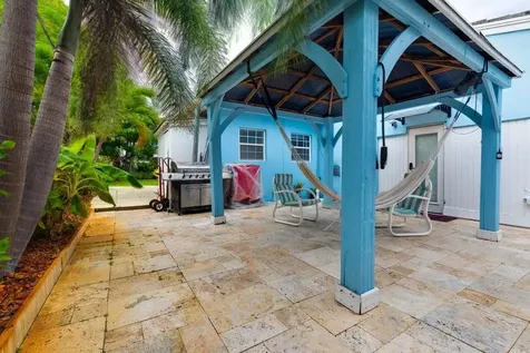 145 SE 3rd Avenue Boynton Beach FL 33435