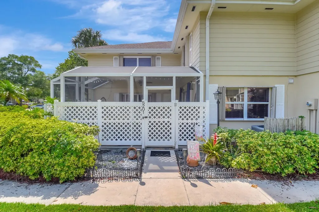 5201 Wheatley Court Boynton Beach FL 33436