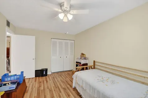 782 Nantucket Circle Lake Worth FL 33467