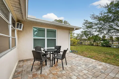 782 Nantucket Circle Lake Worth FL 33467