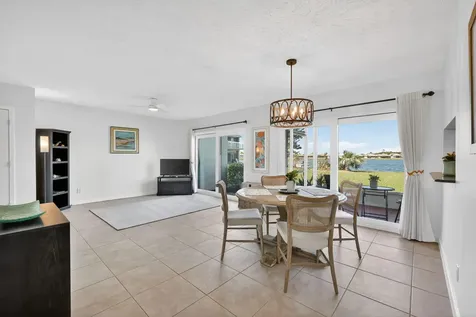 3210 S Lakeview Circle Hutchinson Island FL 34949