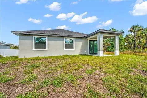 9006 S Castle Circle LaBelle FL 33935