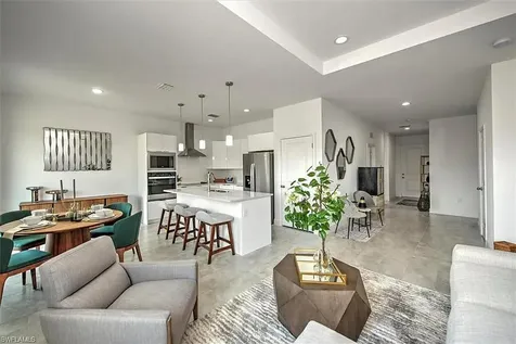 9006 S Castle Circle LaBelle FL 33935