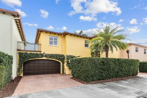 100 Via Floresta Drive Boca Raton FL 33487