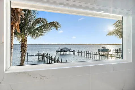 4230 Ne Joes Point Road Stuart FL 34996