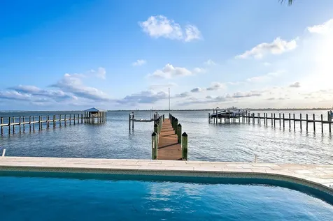 4230 Ne Joes Point Road Stuart FL 34996
