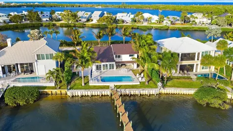 4230 Ne Joes Point Road Stuart FL 34996