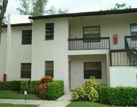 21614 Juego Circle Boca Raton FL 33433