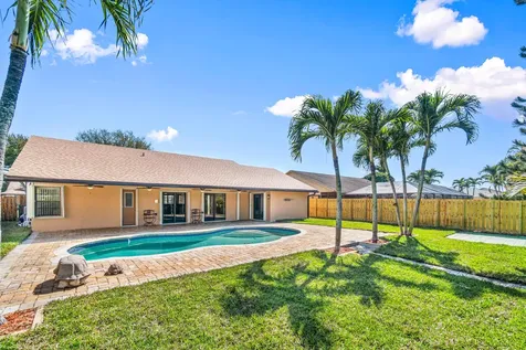 19873 Court Of The Myrtles Boca Raton FL 33434