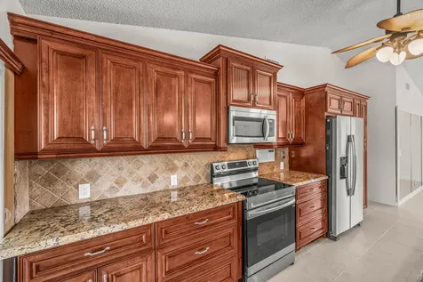 19873 Court Of The Myrtles Boca Raton FL 33434