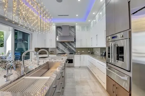 255 Ne 3rd Court Boca Raton FL 33432