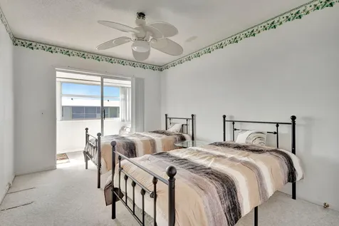 162 Sheffield G West Palm Beach FL 33417