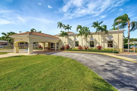 162 Sheffield G West Palm Beach FL 33417