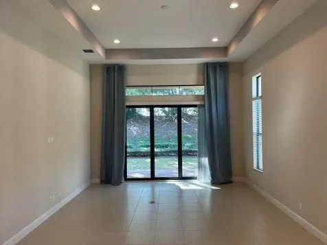 600 SE Fascino Circle Port Saint Lucie FL 34984