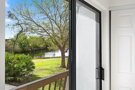 506 5th Terrace Palm Beach Gardens FL 33418