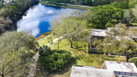 506 5th Terrace Palm Beach Gardens FL 33418