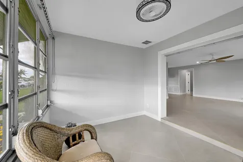 285 Main Boulevard Boynton Beach FL 33435