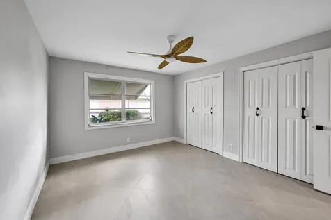 285 Main Boulevard Boynton Beach FL 33435