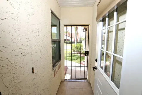 2313 Se Breckenridge Circle Port Saint Lucie FL 34952