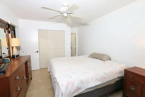 2313 Se Breckenridge Circle Port Saint Lucie FL 34952