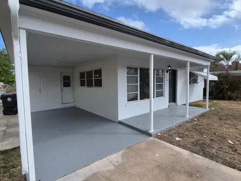 1026 N E Street Lake Worth Beach FL 33460