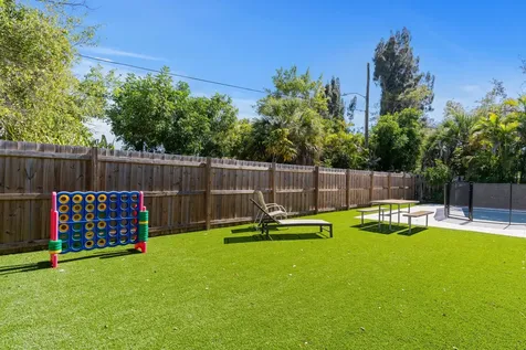 486 NW 1st Street Boca Raton FL 33432