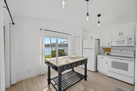 7266 Burgess Drive Lake Worth FL 33467