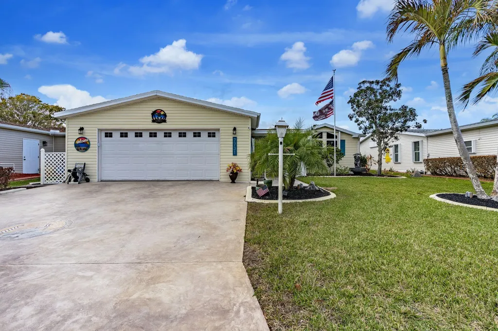 7731 Mcclintock Way Port Saint Lucie FL 34952