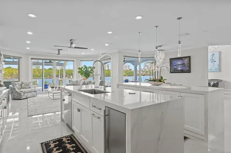 7188 Ne 8th Drive Boca Raton FL 33487