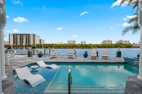 7188 Ne 8th Drive Boca Raton FL 33487