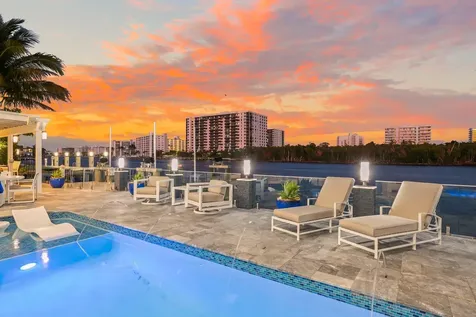 7188 Ne 8th Drive Boca Raton FL 33487