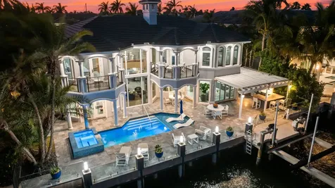 7188 Ne 8th Drive Boca Raton FL 33487