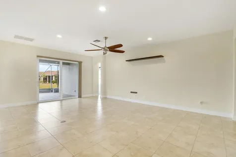 10288 Sw Yellowwood Avenue Port Saint Lucie FL 34987