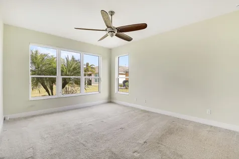 10288 Sw Yellowwood Avenue Port Saint Lucie FL 34987