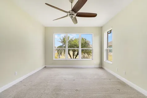 10288 Sw Yellowwood Avenue Port Saint Lucie FL 34987